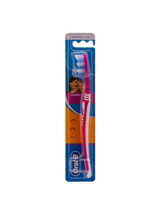 ORAL-B Brosse à Dents CLASSIC 3EFFET M 40